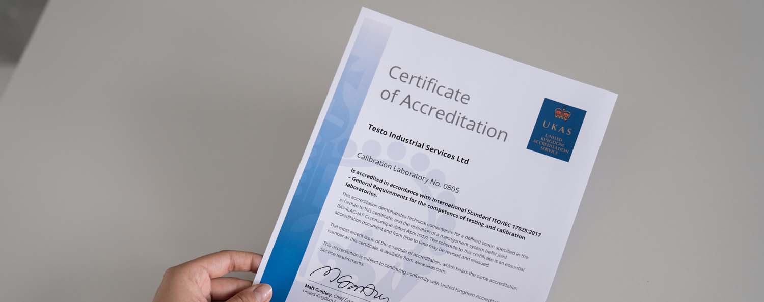 Certificate of accreditation with Testo Industrial Services
