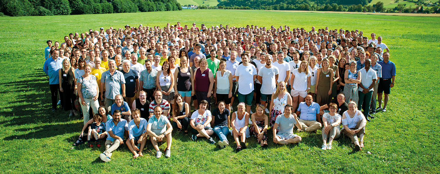 Employees of Testo Industrial Services at the group picture at the summer party 2019